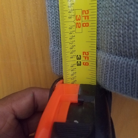 Sweater - Picture 5 of 6